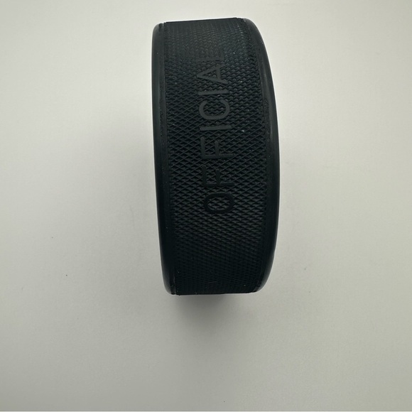 2001 NORTHWEST DIVISION CHAMPIONS WESTERN CONFERENCE OFFICIAL HOCKEY PUCK NHL - Picture 5 of 7